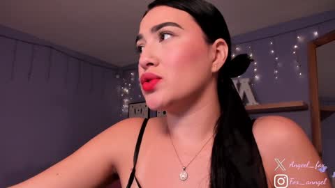 Snapshot of angeel_fox chatting on January 21, 2:33 am Angel online show from January 21, 2:33 am