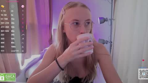 angeellina online show from October 11, 9:25 am