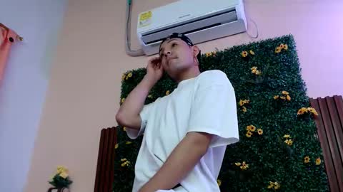 angel online show from November 1, 6:29 pm