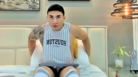 Angel online show from February 12, 3:43 am