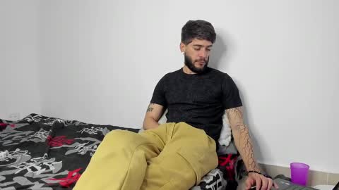 Snapshot of angel_damons_ chatting on March 4, 12:44 pm Angel Damons online show from March 4, 12:44 pm