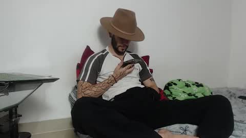 Snapshot of angel_damons_ chatting on October 10, 6:58 pm Angel Damons online show from October 10, 6:58 pm