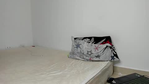 Snapshot of angel_damons_ chatting on March 11, 5:24 pm Angel Damons online show from March 11, 5:24 pm