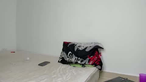 Snapshot of angel_damons_ chatting on March 12, 4:13 pm Angel Damons online show from March 12, 4:13 pm