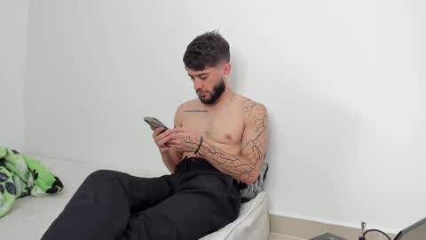 Snapshot of angel_damons_ chatting on March 9, 4:44 pm Angel Damons online show from March 9, 4:44 pm