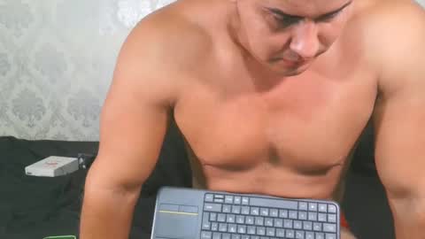 Snapshot of angel_lein chatting on February 26, 4:30 am Angel Lein online show from February 26, 4:30 am