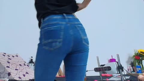 angel red77 online show from March 8, 8:03 pm