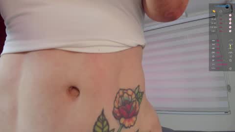 Ange online show from April 10, 8:57 pm