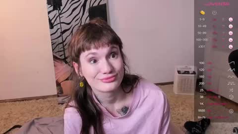 Snapshot of angela_fog chatting on February 20, 12:30 am angela_fog online show from February 20, 12:30 am