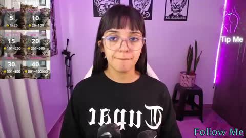 Snapshot of angela_lauren chatting on February 25, 12:36 am Angela online show from February 25, 12:36 am