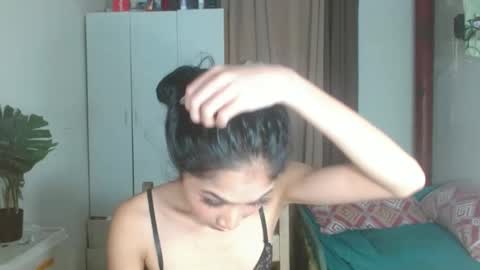 angela online show from March 4, 10:38 pm