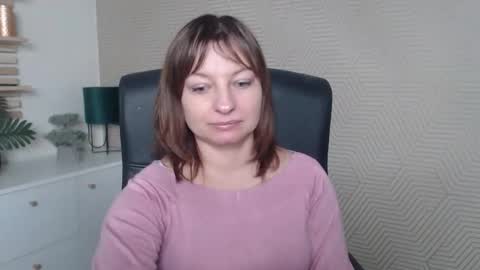 Angela online show from February 2, 6:32 am