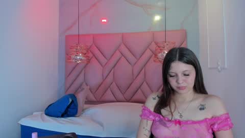 ANGELA online show from April 29, 5:30 pm