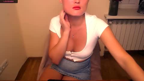 Snapshot of angelalice_ chatting on September 18, 11:03 am Alice online show from September 18, 11:03 am