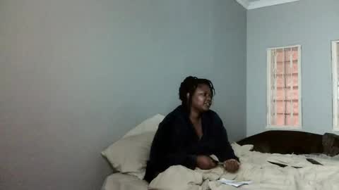 angelastorm359345 online show from April 18, 5:59 pm