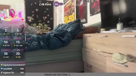 Snapshot of angelcak3s chatting on October 9, 5:02 am venellope888 online show from October 9, 5:02 am