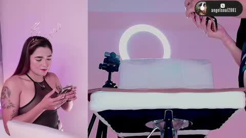 angel online show from March 21, 8:30 am