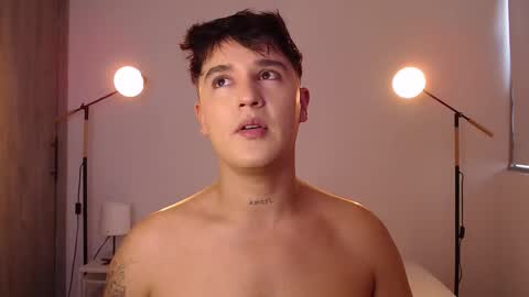 Angel online show from February 7, 9:18 pm