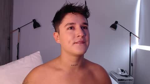 Angel online show from March 30, 7:25 pm