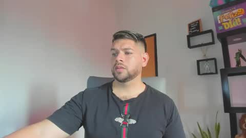 Snapshot of angelcute3 chatting on October 17, 3:49 pm angel online show from October 17, 3:49 pm