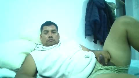 angeldavid90 online show from December 17, 4:30 am