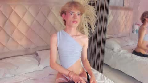 Angel Doll online show from April 13, 7:56 am