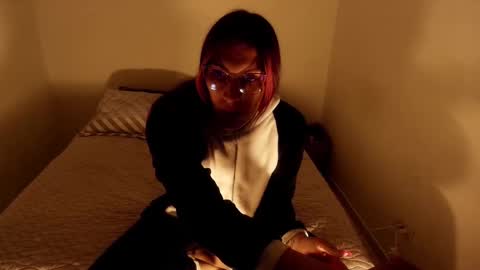 angele online show from February 11, 2:37 am