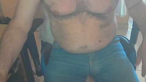 Snapshot of angelgarcia269 chatting on February 18, 3:41 pm angelgarcia269 online show from February 18, 3:41 pm
