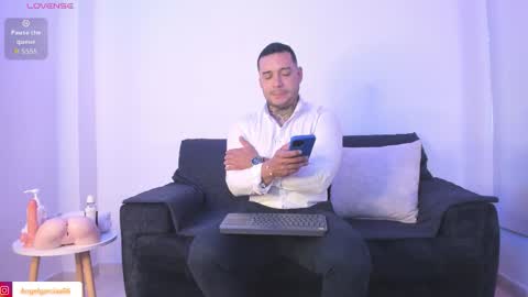 Angel online show from September 21, 6:56 pm