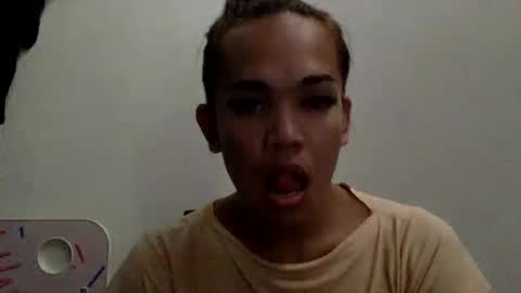 Yhanna online show from December 30, 4:09 am