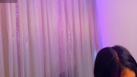 Snapshot of angelie_3 chatting on October 6, 10:05 pm angelie online show from October 6, 10:05 pm