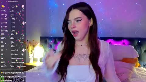 Snapshot of angelika_cute_ chatting on October 22, 12:14 am Angelika online show from October 22, 12:14 am