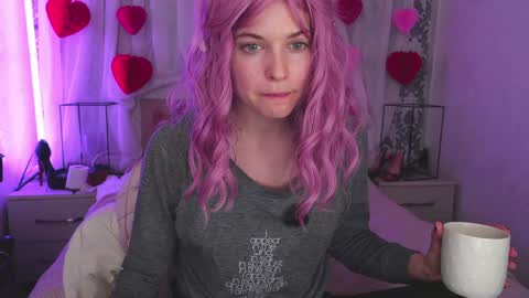 Angelika Rouge online show from February 28, 6:01 pm