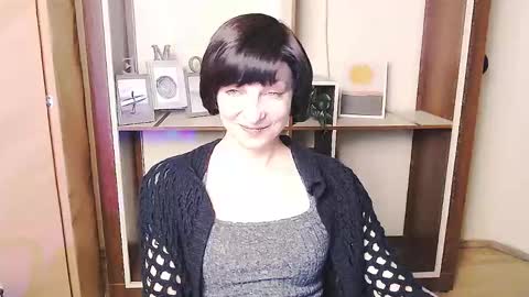 Angelina online show from April 14, 7:55 am