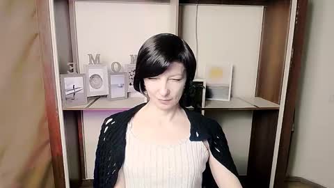 Angelina online show from February 2, 10:11 am