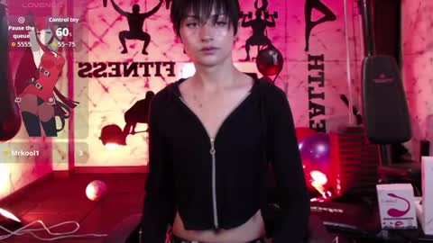 Snapshot of angell__dustt chatting on September 20, 8:01 pm Angell Dust online show from September 20, 8:01 pm
