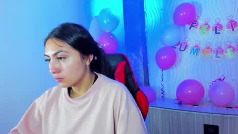 Angell cooper8 online show from March 26, 12:21 pm