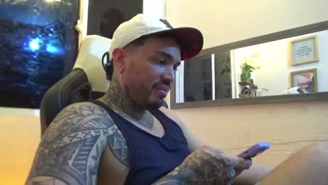 angellatino0 online show from January 22, 5:05 am