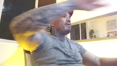 angellatino0 online show from February 24, 6:05 am