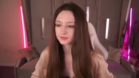 Snapshot of angellblush chatting on March 11, 12:50 pm AngelBlush online show from March 11, 12:50 pm