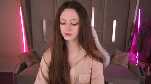Snapshot of angellblush chatting on March 11, 6:41 am AngelBlush online show from March 11, 6:41 am