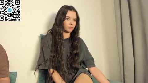 angellspartner online show from March 31, 7:47 pm