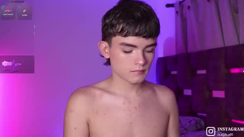 Snapshot of angelocute_ chatting on October 11, 6:51 am Angelo I work from home this is my room online show from October 11, 6:51 am