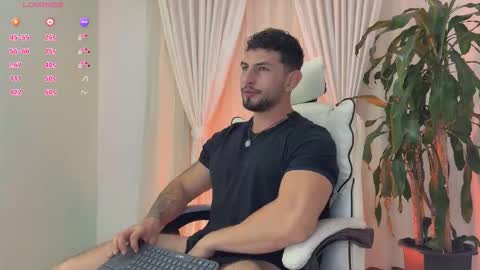 Angelo Ferro online show from September 29, 3:16 am