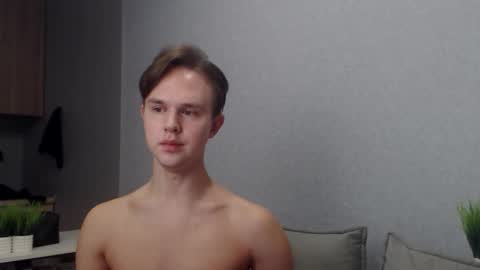 Angel online show from November 21, 9:18 am