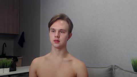 Angel online show from November 13, 9:34 am