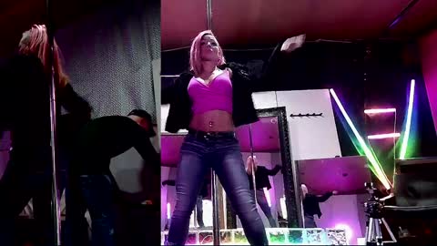 Madison Marie online show from December 22, 8:38 am