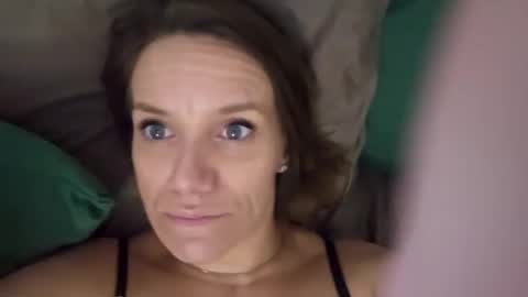 angelvanderpool71 online show from January 15, 10:29 pm