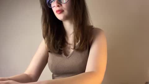 Snapshot of angelwhisper56 chatting on October 21, 4:32 pm Lisa online show from October 21, 4:32 pm