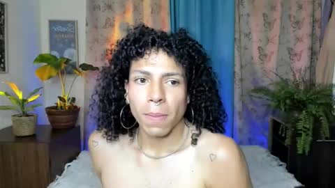 angelwhitte online show from February 2, 1:03 am